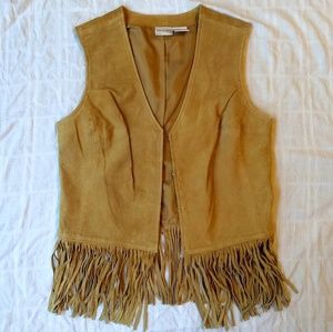 Newport News 100% Leather Fringe Vest Size 4 Tan